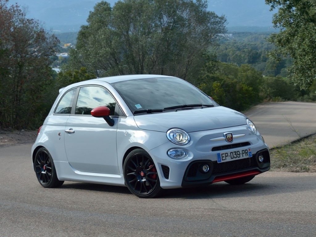 Abarth 595 Pista (Automatic)